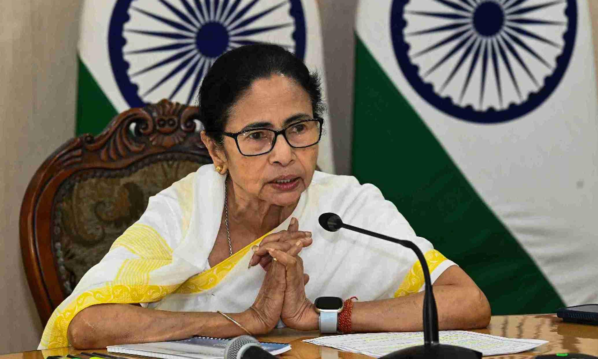 The Federal | Top Headlines | National and World News – दुर्गापुर गैंग रेप पर ममता बोलीं- ‘लड़कियों को रात में बाहर नहीं निकलना चाहिए’