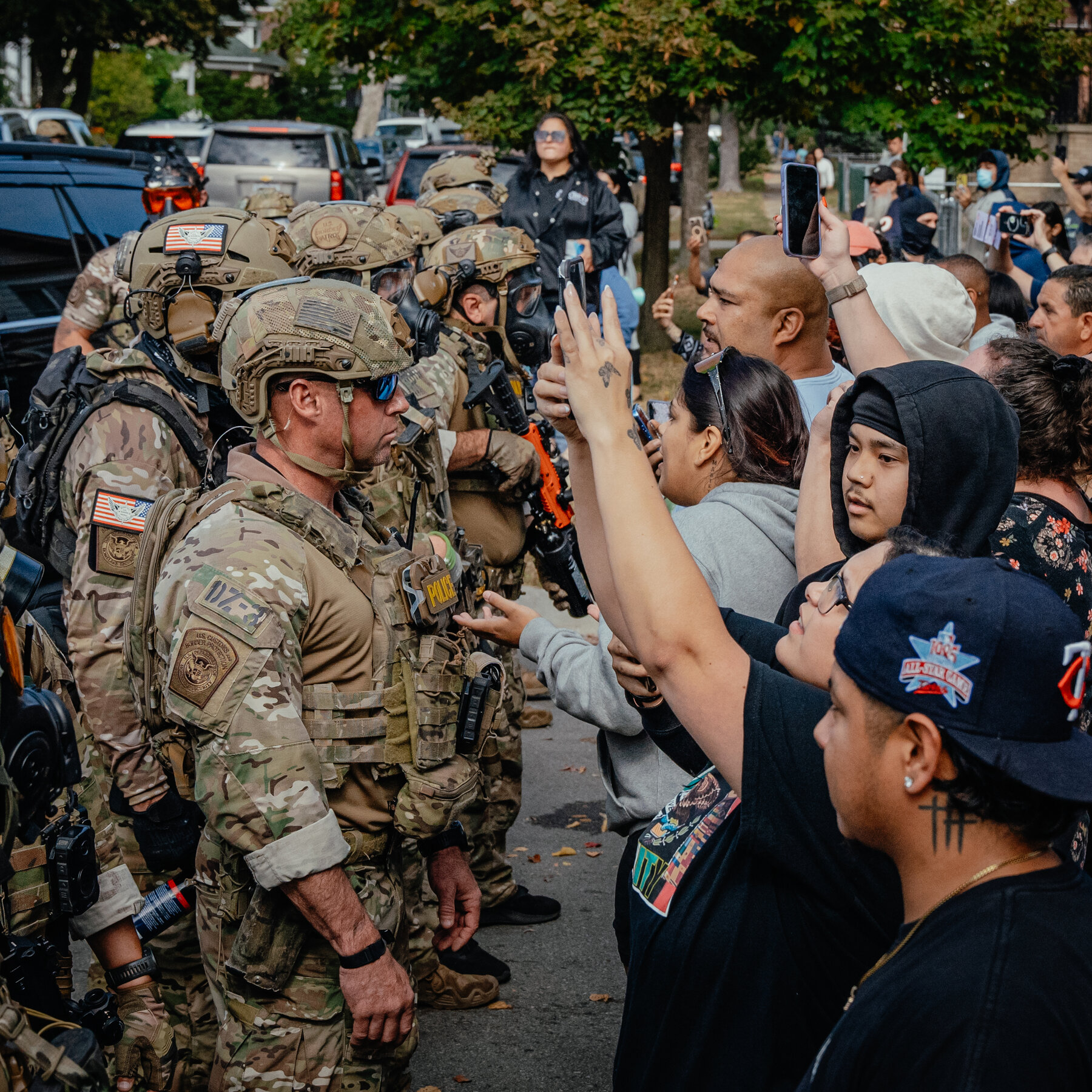 Chicago’s Uprising Against ICE, and 80,000 Stolen Phones
