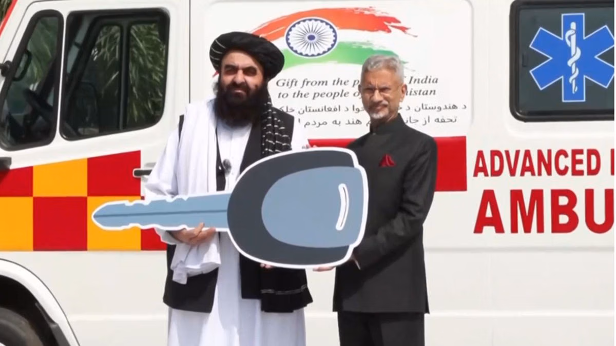 World News | Latest International News | Global World News | World Breaking Headlines Today – ‘सद्भावना का संकेत’: विदेश मंत्री जयशंकर ने अफगानिस्तान के विदेश मंत्री मुत्ताकी को पांच एम्बुलेंस सौंपीं