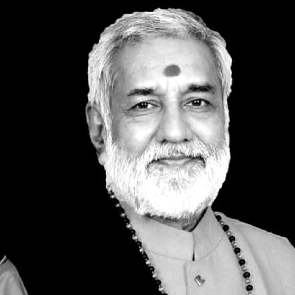 पं. विजयशंकर मेहता का कॉलम:संतानों को ऐसा रक्षा कवच दें, जो दुर्गुणों से उन्हें बचाए